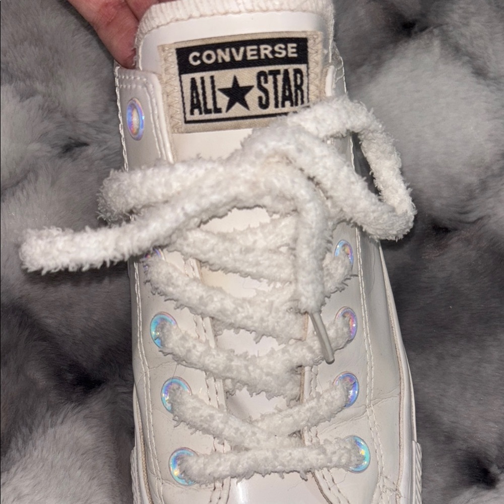 Converse White patent leather Sneaks size 8 iridescent hardware new fluffy laces - Picture 5 of 14